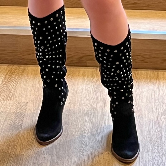 Studded cowboy boots - Picture 1 of 3